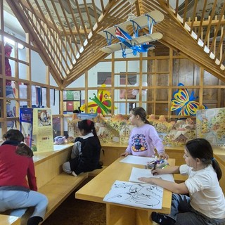 Varallo, grande partecipazione al laboratorio di pittura: nuovo appuntamento dedicato all’inverno Varallo, grande partecipazione al laboratorio di pittura: nuovo appuntamento dedicato all’inverno