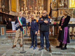 Cravagliana, un riconoscimento alle squadre AIB e ai Vigili del Fuoco impegnati negli incendi estivi Cravagliana, un riconoscimento alle squadre AIB e ai Vigili del Fuoco impegnati negli incendi estivi