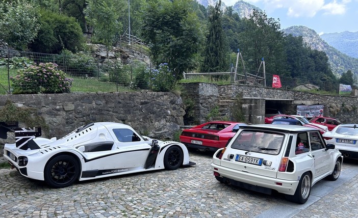 Auto storiche e supercar tra Prato Sesia, Rassa e Campertogno per il 23° raduno Auto storiche e supercar tra Prato Sesia, Rassa e Campertogno per il 23° raduno