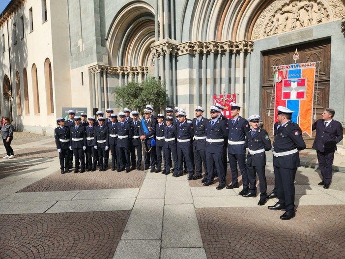 Polizia Locale, concluso a Vercelli il 100° corso regionale di formazione: ci sono 28 nuovi agenti Polizia Locale, concluso a Vercelli il 100° corso regionale di formazione: ci sono 28 nuovi agenti