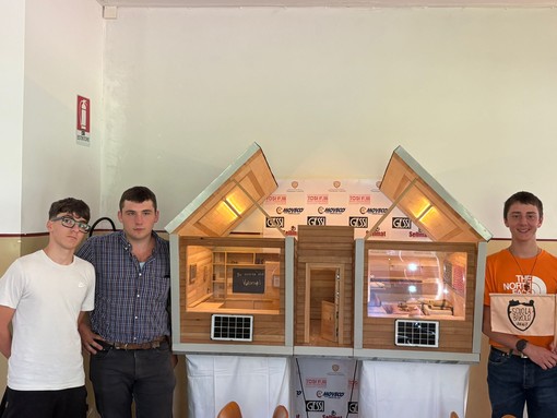 Scuola Barolo, un bivacco eco-sostenibile vince il concorso sui personaggi valsesiani