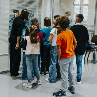 “Siamo tutti Importanti”: una giornata in Banca di Asti per celebrare l’unicità e la parità fin da piccoli