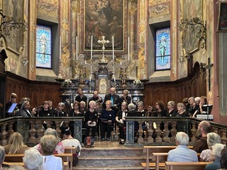 Crevola, grande partecipazione all’incontro dedicato a San Francesco tra arte, storia e spiritualità Crevola, grande partecipazione all’incontro dedicato a San Francesco tra arte, storia e spiritualità