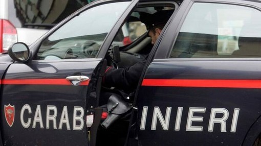 Grignasco, 24enne accoltella il padre nel sonno: arrestato dai Carabinieri (foto di repertorio)