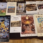 Varallo, in biblioteca arrivano i calendari locali: un patrimonio di memoria tra dialetti, ricette e storia delle comunità