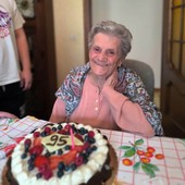 Piane Sesia saluta Carla Antonini Bardi, la donna più anziana del paese Piane Sesia saluta Carla Antonini Bardi, la donna più anziana del paese