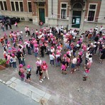 Conto alla rovescia per la Camminata in Rosa, sport e solidarietà protagonisti a Crevacuore (foto di repertorio)