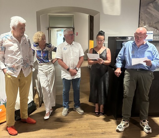 Borgomanero e Grenoble, trent’anni di gemellaggio festeggiati a Briançon Borgomanero e Grenoble, trent’anni di gemellaggio festeggiati a Briançon