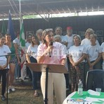 Bagno di folla a Pray per Elly Schlein, focus su servizi e sanità: “Servono investimenti per contrastare lo spopolamento” FOTO e VIDEO