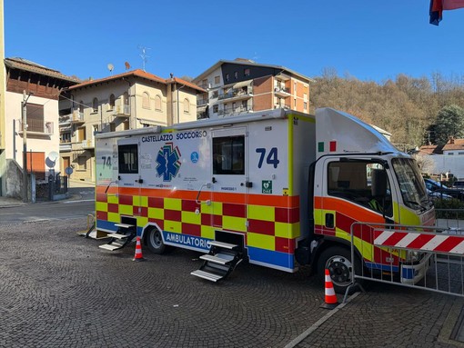 In foto l'ambulatorio medico mobile