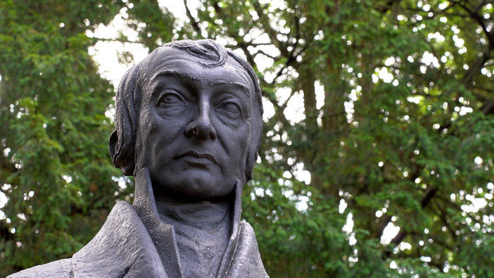 “Avogadro, l’intuizione che cambiò la materia”: Vercelli riscopre i luoghi dello scienziato “Avogadro, l’intuizione che cambiò la materia”: Vercelli riscopre i luoghi dello scienziato