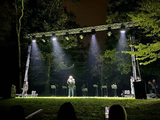 Carpignano Sesia, al Parco Scimbla lo spettacolo “Francesco, giullare di Dio” Carpignano Sesia, al Parco Scimbla lo spettacolo “Francesco, giullare di Dio”