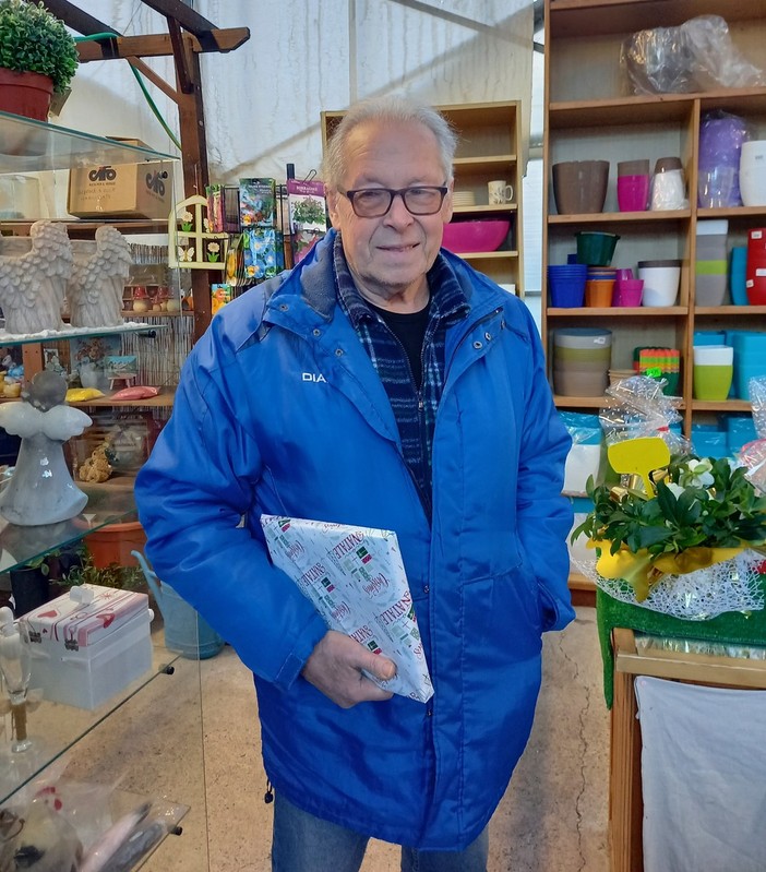 Serravalle Sesia, completata la nuova serie di cartoline firmata da Giorgio Faglia Serravalle Sesia, completata la nuova serie di cartoline firmata da Giorgio Faglia