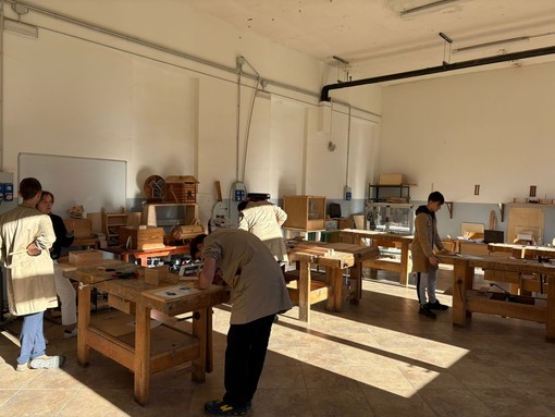 La Scuola Barolo protagonista della Settimana dell’Economia di Confartigianato: presentato il manufatto dedicato ai mille anni di Varallo