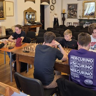 Scacchi, grande successo per i primi due incontri del corso avanzato a Varallo