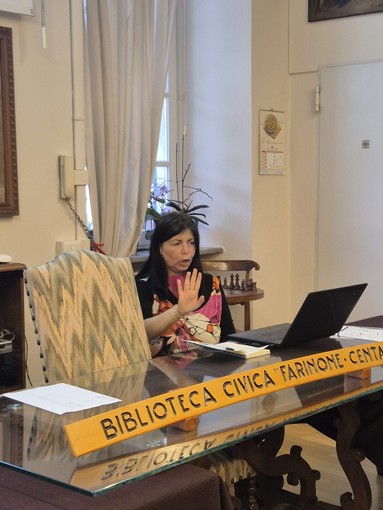 A Varallo è partito il corso gratuito di spagnolo per adulti: in biblioteca cresce l’interesse per le lingue A Varallo è partito il corso gratuito di spagnolo per adulti: in biblioteca cresce l’interesse per le lingue