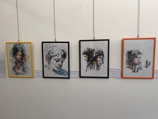 A Varallo 54 artisti tra pittura, scultura e fotografia con “Frammenti di luce e ombre” A Varallo 54 artisti tra pittura, scultura e fotografia con “Frammenti di luce e ombre”