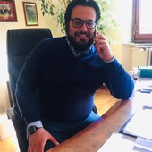 A Borgosesia gli auguri dell’Amministrazione all’Assessore Marco Buonamici per la nascita del figlio Francesco