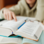 Scuola, più opportunità per i giovani: nuovi bandi regionali tra educazione civica, natura e contrasto al bullismo Scuola, più opportunità per i giovani: nuovi bandi regionali tra educazione civica, natura e contrasto al bullismo