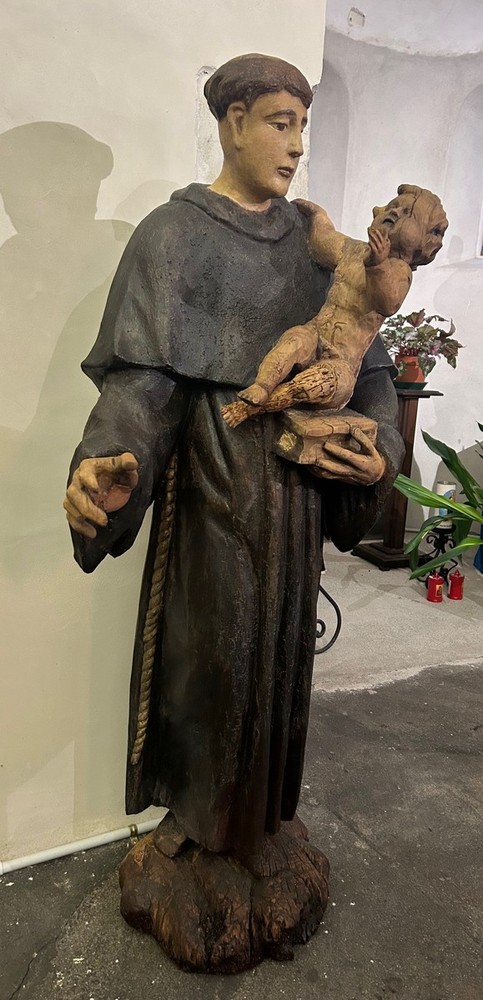 Naula, una Messa per ringraziare la famiglia Chiovini della statua di Sant’Antonio Naula, una Messa per ringraziare la famiglia Chiovini della statua di Sant’Antonio