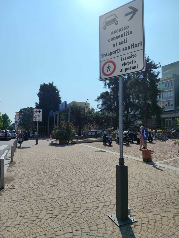 Ospedale Sant’Andrea di Vercelli, nuova viabilità per l’accesso dei mezzi