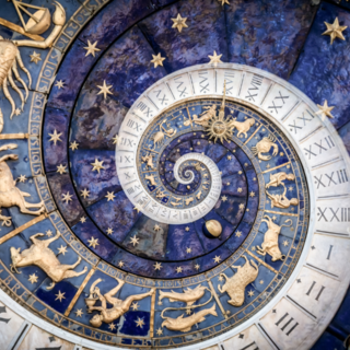 Ecco cosa ci dicono le stelle per i prossimi giorni: l’Oroscopo di Corinne