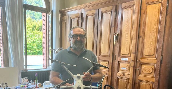 Valsesia, consegnato all’Unione Montana il drone per il soccorso in montagna Valsesia, consegnato all’Unione Montana il drone per il soccorso in montagna