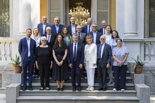 Nasce in Piemonte la prima Rete di Fondazioni Ospedaliere ed Enti No-profit a supporto della sanità pubblica Nasce in Piemonte la prima Rete di Fondazioni Ospedaliere ed Enti No-profit a supporto della sanità pubblica