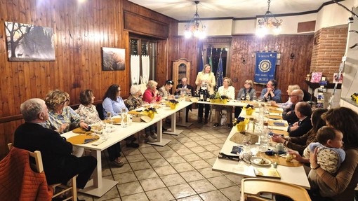 Inner Wheel Valsesia, a Zuccaro un percorso sensoriale tra rose, zafferano e vino