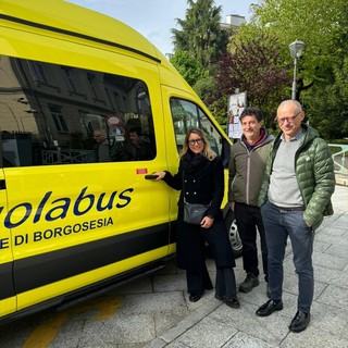 Borgosesia: Nuovo Scuolabus per i ragazzi