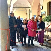 A Varallo Bucchino presenta i suoi racconti e Claudia Barbaglia inaugura la mostra “Tra il sacro e il profano” A Varallo Bucchino presenta i suoi racconti e Claudia Barbaglia inaugura la mostra “Tra il sacro e il profano”