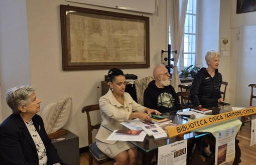 Varallo, presentato in Biblioteca “All’ombra del Sacro Monte” di Mauro Mario Gilodi