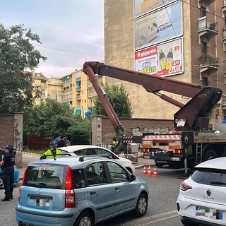 Dal Nord-ovest, cade il cestello di una gru: muore un operaio a Torino - Foto Torinoggi