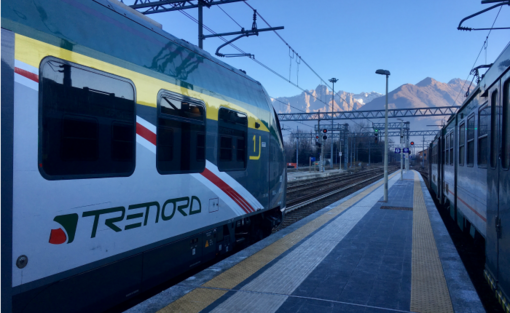 Treni, nuovo sciopero nel fine settimana Treni, nuovo sciopero nel fine settimana
