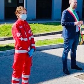 I complimenti del Sindaco Tiramani a Daniela Denicola a Cavaliere della Repubblica