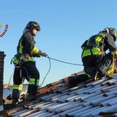 Dal Nord/Ovest, Vigili del Fuoco a Crescentino per un principio di incendio camino