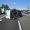 Incidente sulla A4: quattro furgoni coinvolti, cinque persone soccorse