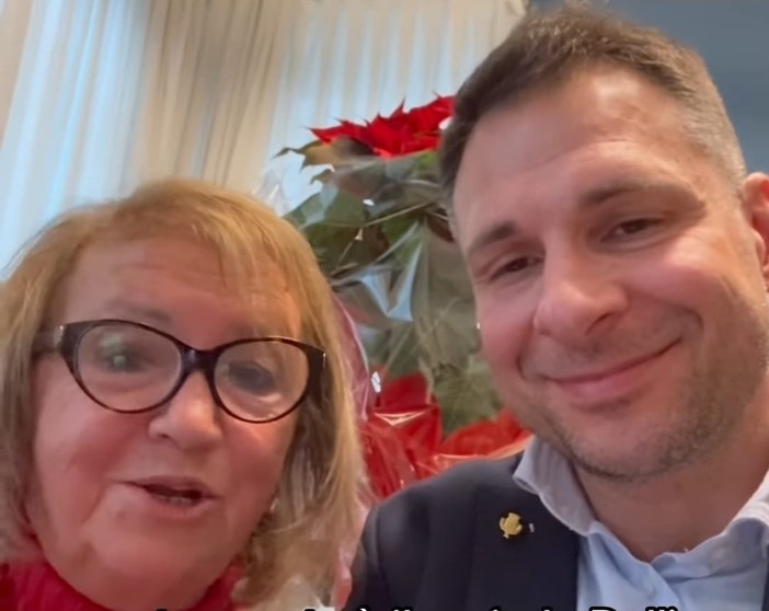 Gli auguri di Natale della sindaca Maria Vittoria Casazza e del vicesindaco Daniele Baglione alla comunità di Gattinara