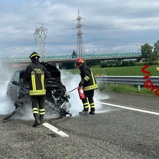 Incidente sull'A26, i Vigili del Fuoco evitano in tempo le fiamme nel mezzo
