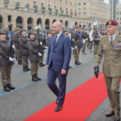Adunata degli Alpini, Fontana: “Esempio di operosità e identità per l’intera nazione”