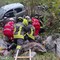Auto precipita in un dirupo a Varallo: anziano salvato dai Vigili del Fuoc