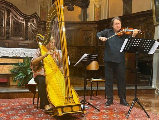 Aranco, arpa e violino per una serata dedicata a San Francesco e al Santuario di Oropa Aranco, arpa e violino per una serata dedicata a San Francesco e al Santuario di Oropa
