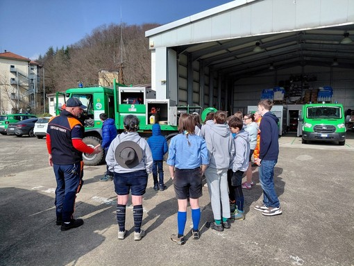 Mattinata formativa per gli Scout di Borgosesia alla sede AIB
