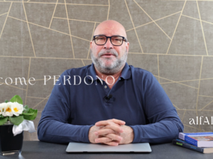 AlfAlberto, P come Perdono: una scelta che libera dal peso del passato AlfAlberto, P come Perdono: una scelta che libera dal peso del passato