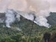 Incendi in Valsesia, ancora focolai attivi: Vigili del fuoco e Aib al lavoro tra Rima e Cravagliana