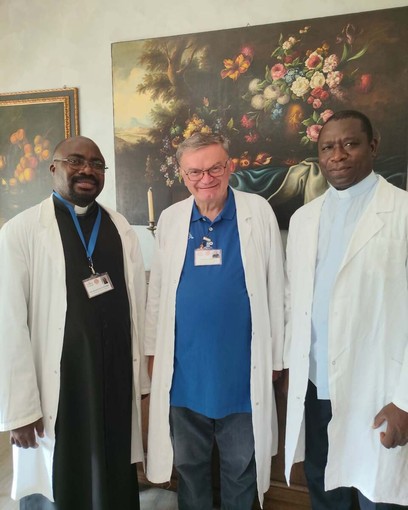 Ospedale Sant’Andrea, ad agosto arriva don Gilbert Damba per l’assistenza spirituale