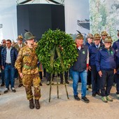Adunata degli Alpini, cerimonia al Memoriale nel ricordo delle vittime del crollo del Ponte Morandi