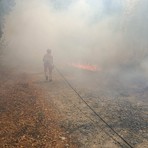 Gattinara, incendio nei pressi di San Sebastiano: rapido intervento dei volontari AIB Gattinara, incendio nei pressi di San Sebastiano: rapido intervento dei volontari AIB
