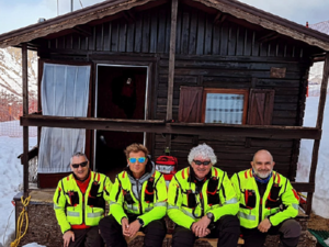 Soccorso Piste Bielmonte: 50 anni di volontariato e sicurezza sulle piste da sci Soccorso Piste Bielmonte: 50 anni di volontariato e sicurezza sulle piste da sci