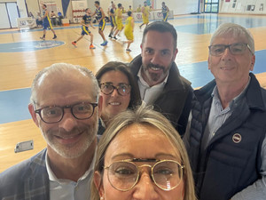 Borgosesia applaude i ragazzi di Passepartout: al Pala Loro Piana una sfida Special Olympics nel segno dello sport e dell’entusiasmo